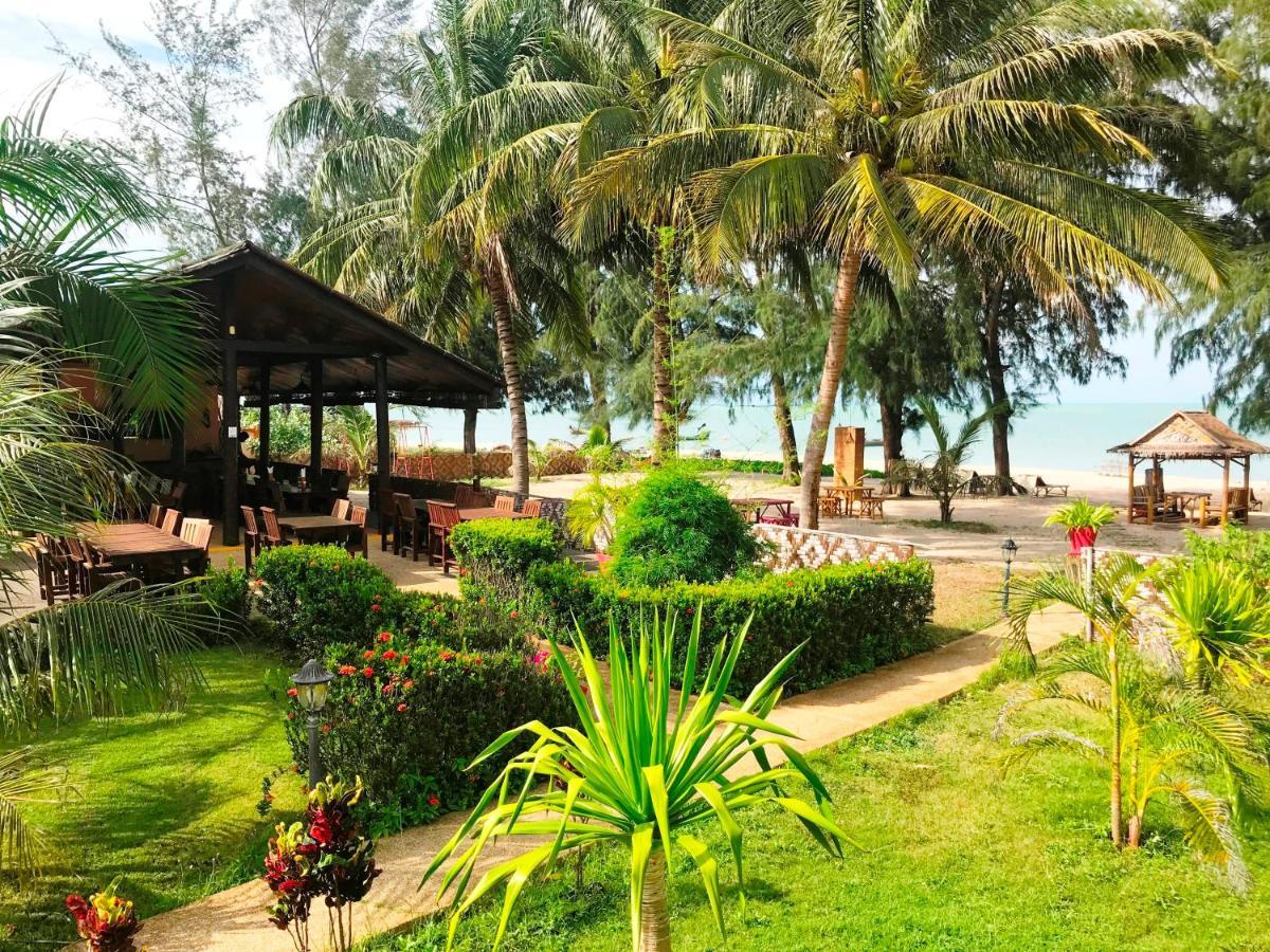Ao Thai Resort Sathing Phra Exterior foto
