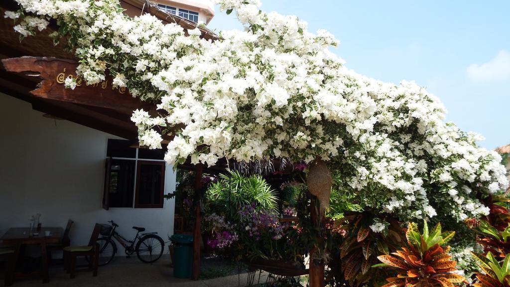 Ao Thai Resort Sathing Phra Exterior foto